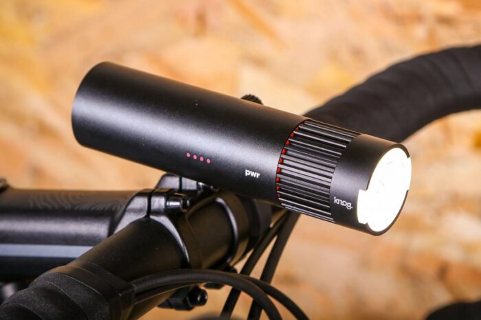 Knog PWR Road Framlampa 700 lummen - Bild 5